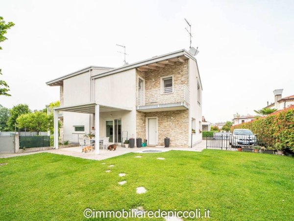 casa indipendente in vendita a San Donà di Piave