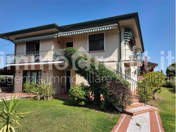 casa indipendente in vendita a San Donà di Piave in zona Palazzetto