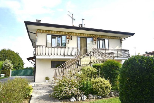 casa indipendente in vendita a San Donà di Piave in zona Fossà