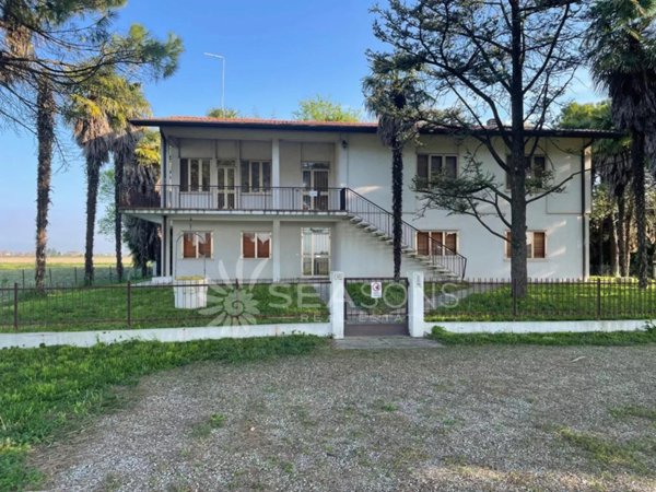 casa indipendente in vendita a San Donà di Piave in zona Isiata