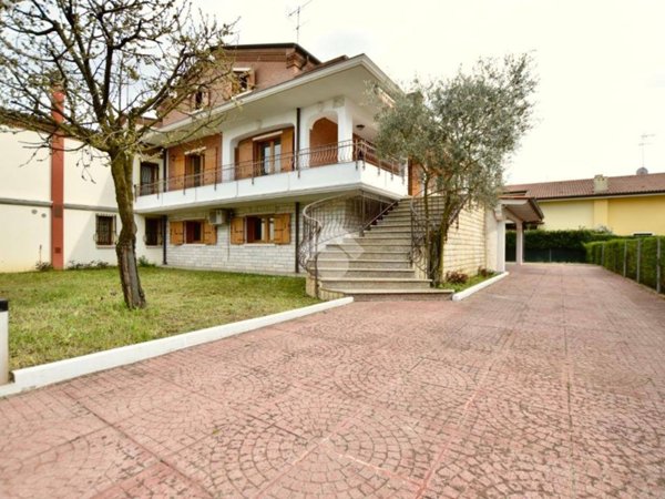 casa indipendente in vendita a San Donà di Piave