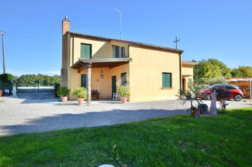 casa indipendente in vendita a San Donà di Piave in zona Chiesanuova