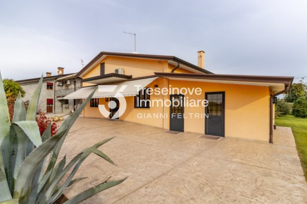 casa indipendente in vendita a San Donà di Piave in zona Passarella