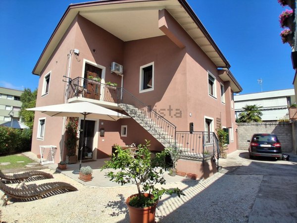 casa indipendente in vendita a San Donà di Piave in zona Passarella