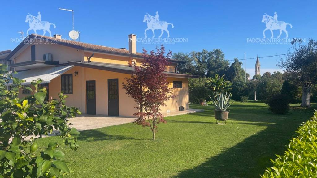 casa indipendente in vendita a San Donà di Piave in zona Passarella