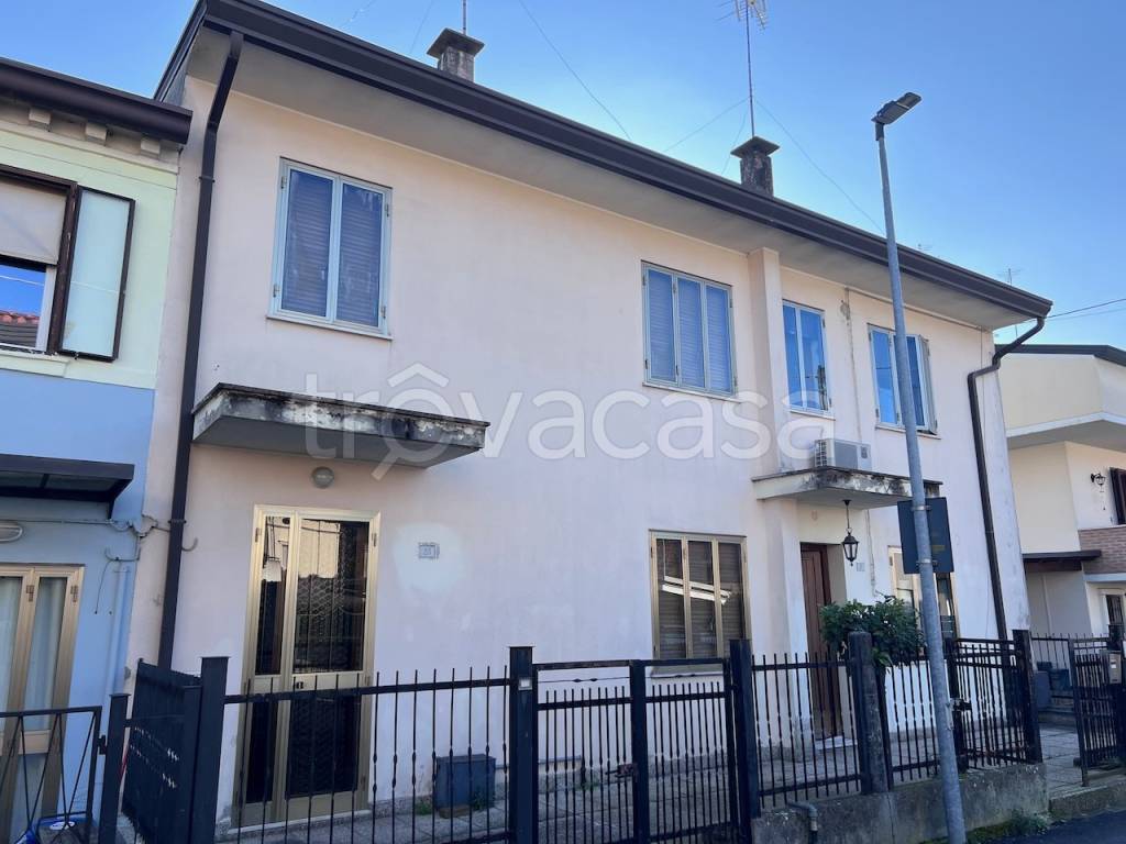 casa indipendente in vendita a San Donà di Piave