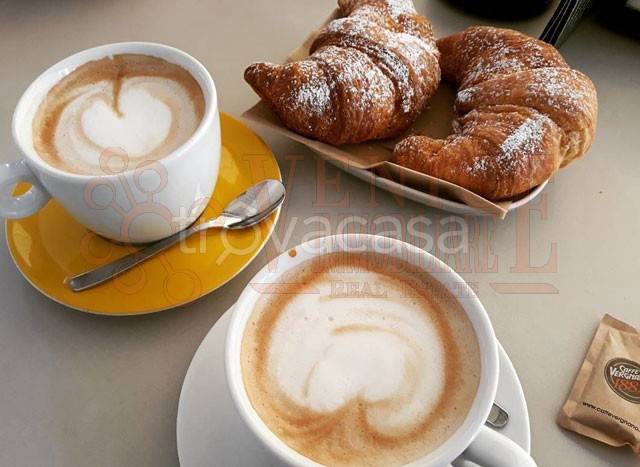 negozio in vendita a San Donà di Piave in zona Passarella