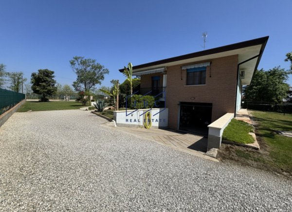 casa indipendente in vendita a San Donà di Piave