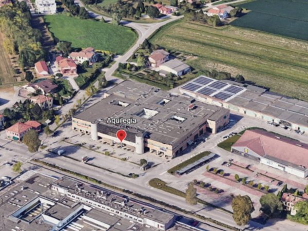 negozio in vendita a San Donà di Piave in zona Mussetta di Sotto