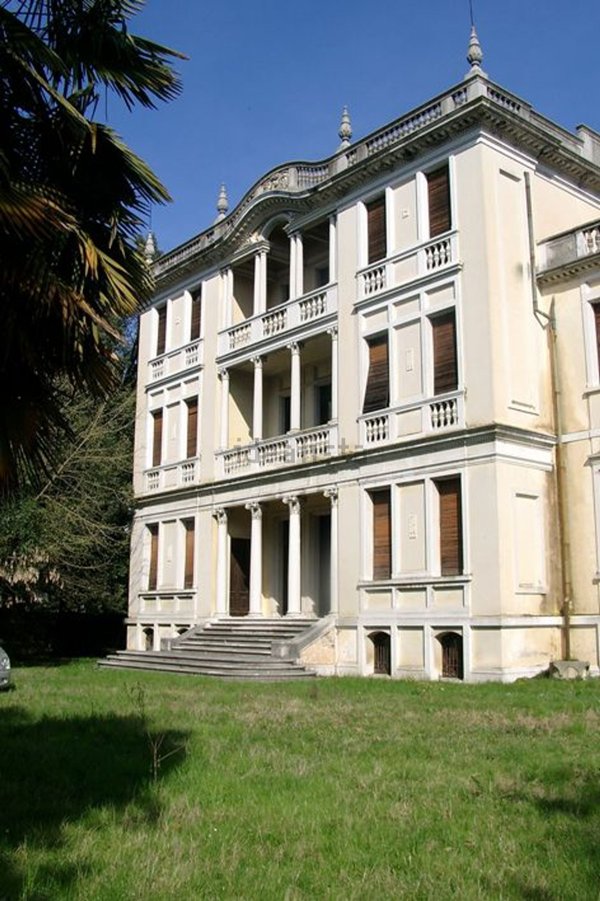 casa indipendente in vendita a San Donà di Piave in zona Jutificio