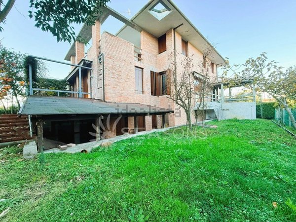 casa indipendente in vendita a San Donà di Piave in zona Fiorentina