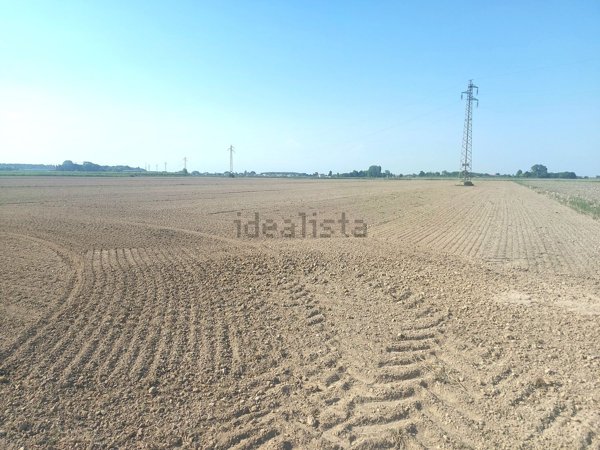 terreno edificabile in vendita a San Donà di Piave in zona Isiata