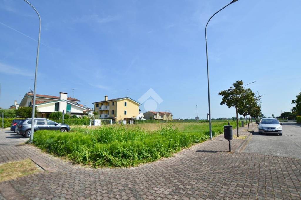 terreno agricolo in vendita a San Donà di Piave in zona Isiata