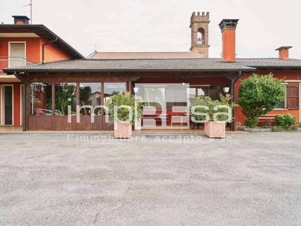 negozio in vendita a San Donà di Piave in zona Mussetta di Sopra