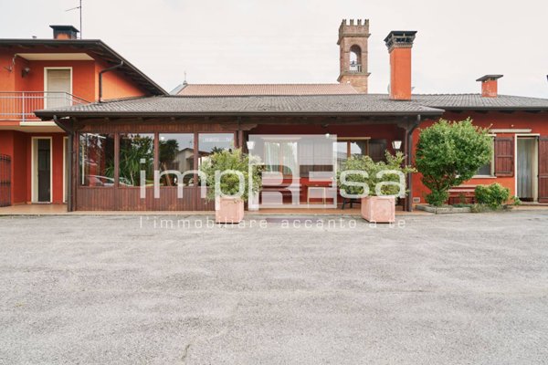 negozio in vendita a San Donà di Piave in zona Mussetta di Sopra