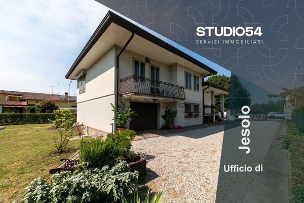 casa indipendente in vendita a San Donà di Piave in zona Passarella