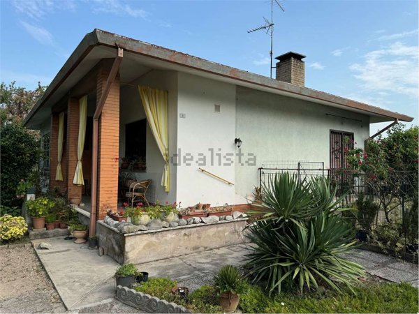 casa indipendente a San Michele al Tagliamento in zona San Giorgio al Tagliamento