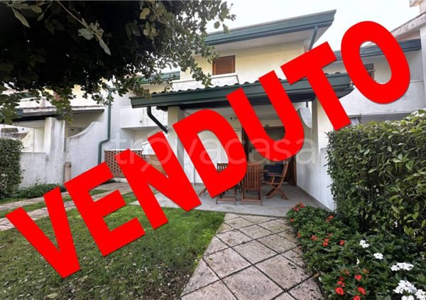 casa indipendente in vendita a San Michele al Tagliamento in zona Bibione
