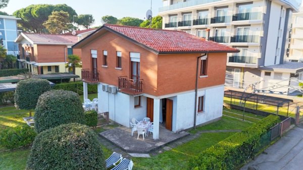 casa indipendente in vendita a San Michele al Tagliamento in zona Bibione
