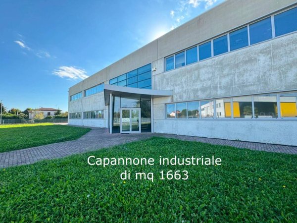 locale commerciale in vendita a San Michele al Tagliamento