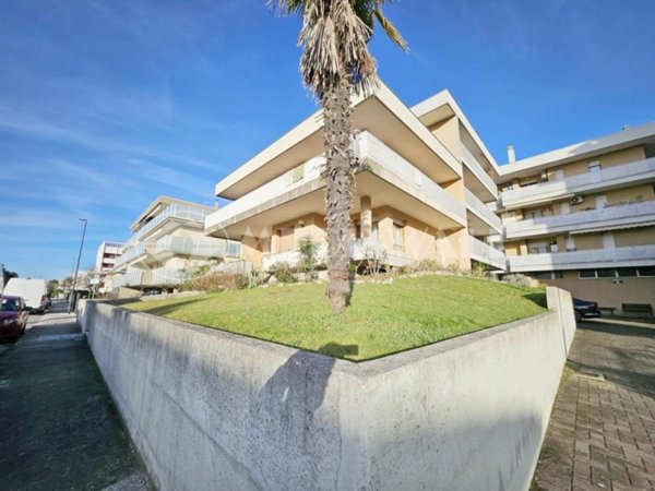 casa indipendente in vendita a San Michele al Tagliamento in zona Bibione