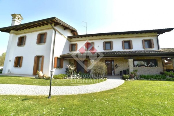 casa indipendente in vendita a San Michele al Tagliamento in zona Cesarolo