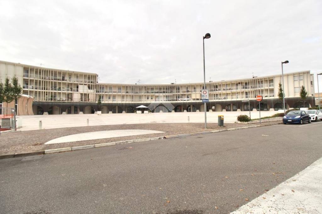 negozio in vendita a San Michele al Tagliamento in zona Bibione