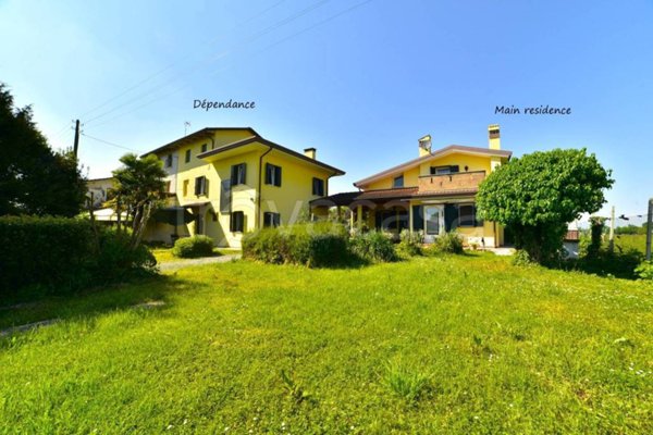 casa indipendente in vendita a San Michele al Tagliamento in zona Bibione
