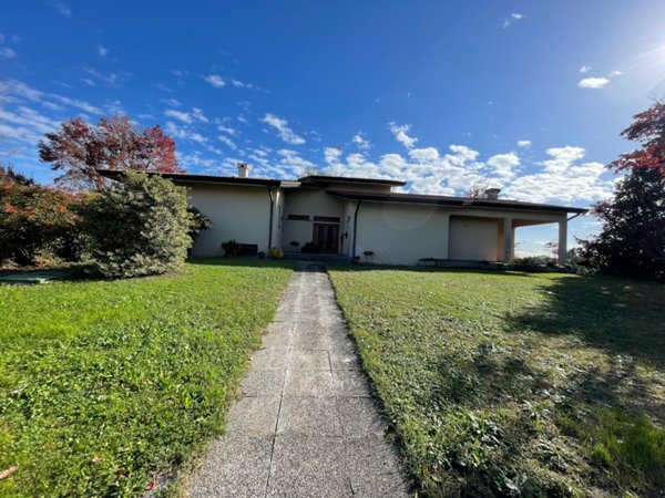 casa indipendente in vendita a San Michele al Tagliamento in zona Bibione