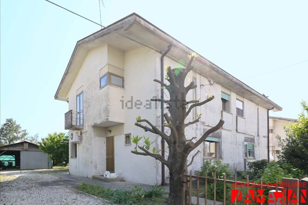 casa indipendente in vendita a San Michele al Tagliamento in zona Cesarolo