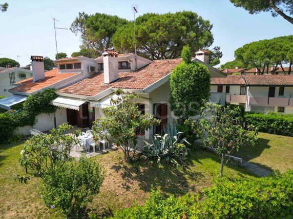 casa indipendente in vendita a San Michele al Tagliamento in zona Bibione