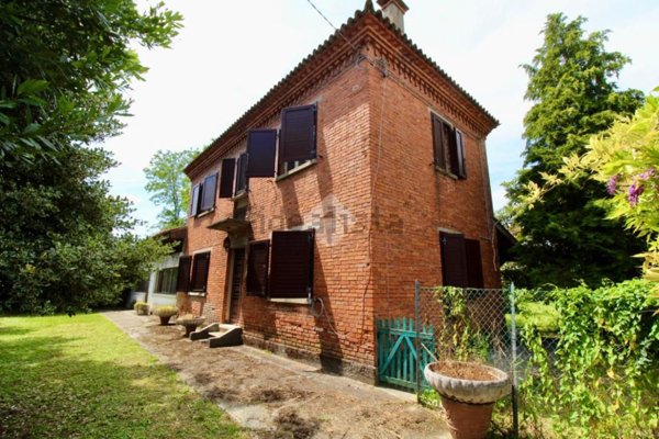 casa indipendente in vendita a San Michele al Tagliamento in zona Bibione