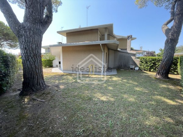 casa indipendente in vendita a San Michele al Tagliamento in zona Bibione