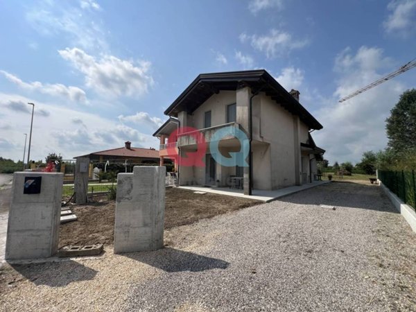 casa indipendente in vendita a San Michele al Tagliamento