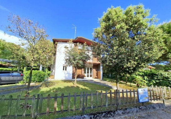casa indipendente in vendita a San Michele al Tagliamento in zona Bibione
