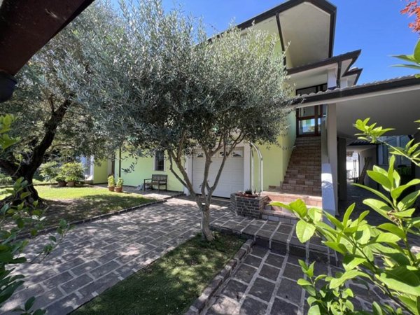 casa indipendente in vendita a San Michele al Tagliamento in zona Cesarolo
