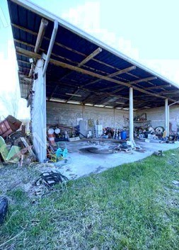 locale commerciale in vendita a San Michele al Tagliamento in zona Cesarolo