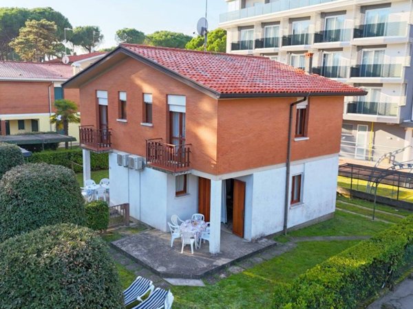 casa indipendente in vendita a San Michele al Tagliamento in zona Bibione