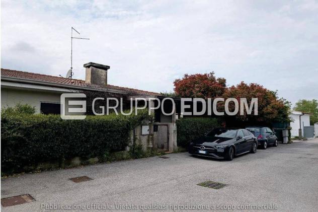 casa indipendente in vendita a San Michele al Tagliamento in zona Bibione