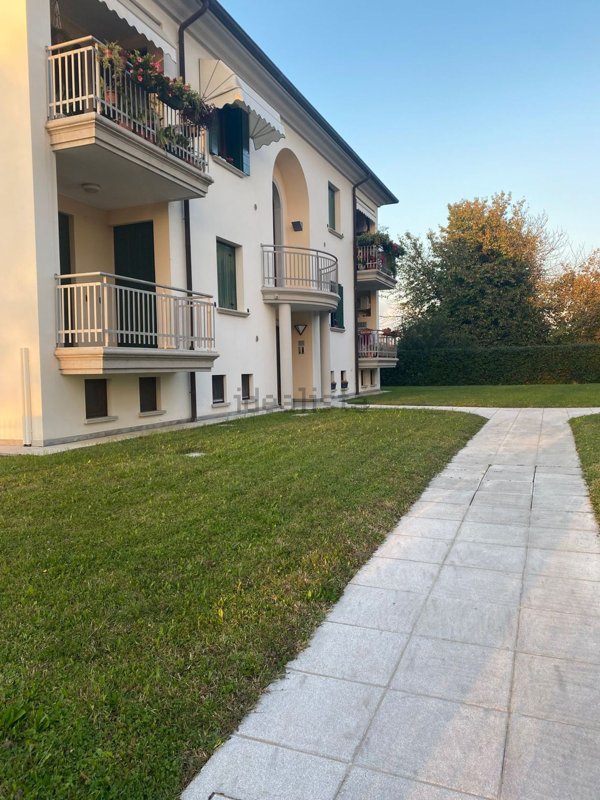 appartamento a San Michele al Tagliamento in zona San Giorgio al Tagliamento