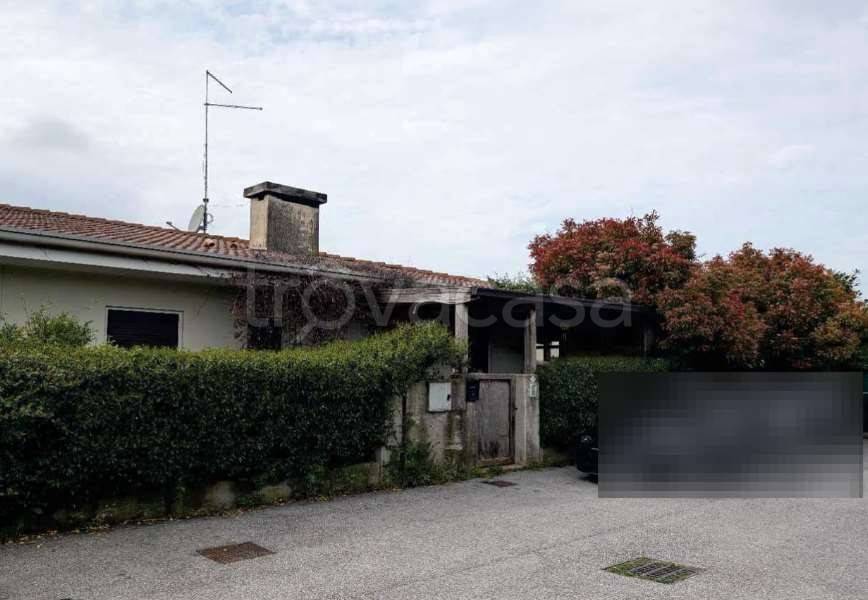 casa indipendente in vendita a San Michele al Tagliamento in zona Bibione