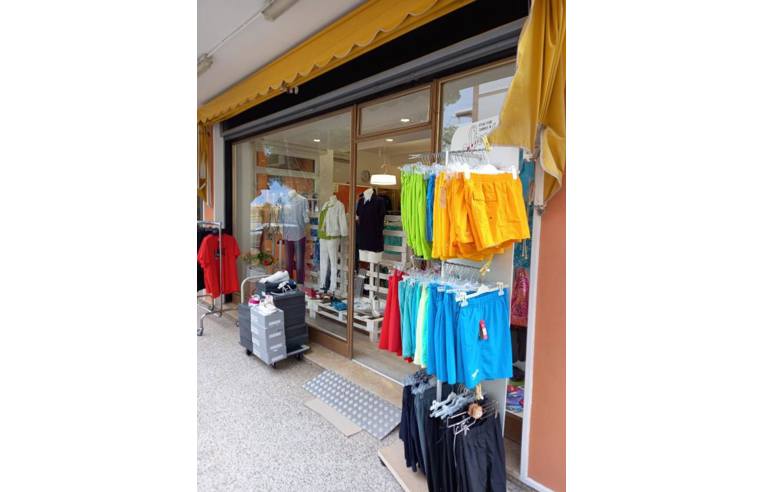 negozio in vendita a San Michele al Tagliamento in zona Bibione