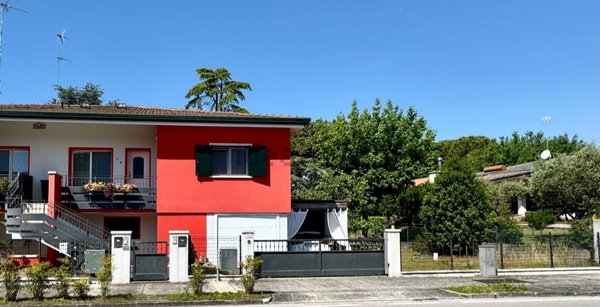 casa indipendente in vendita a San Michele al Tagliamento in zona Bibione