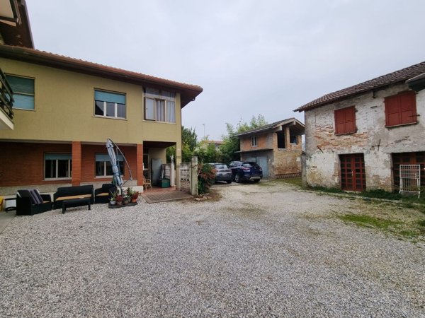 casa indipendente a San Michele al Tagliamento in zona San Giorgio al Tagliamento