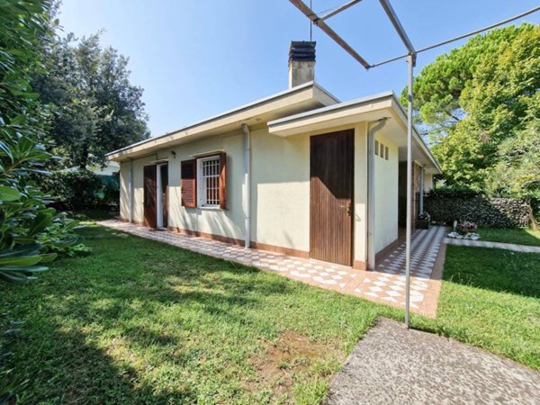 casa indipendente in vendita a San Michele al Tagliamento in zona Bibione