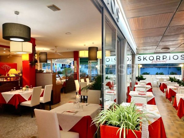 negozio in vendita a San Michele al Tagliamento in zona Bibione