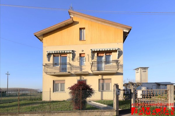 casa indipendente in vendita a San Michele al Tagliamento