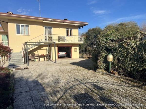 casa indipendente in vendita a San Michele al Tagliamento in zona Bibione
