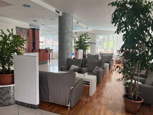 negozio in vendita a San Michele al Tagliamento in zona Bibione