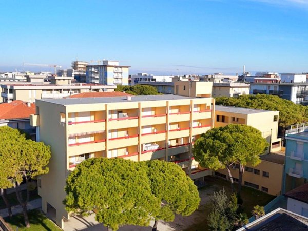 locale commerciale in vendita a San Michele al Tagliamento in zona Bibione